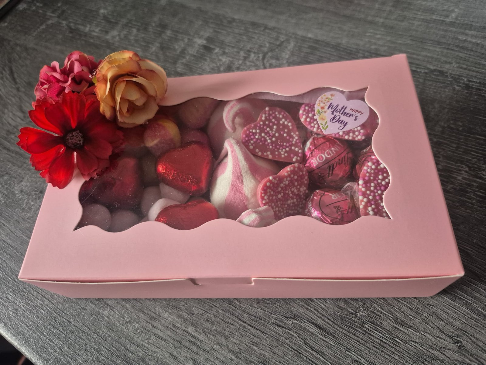 Mother’s Day Pink Treat Box